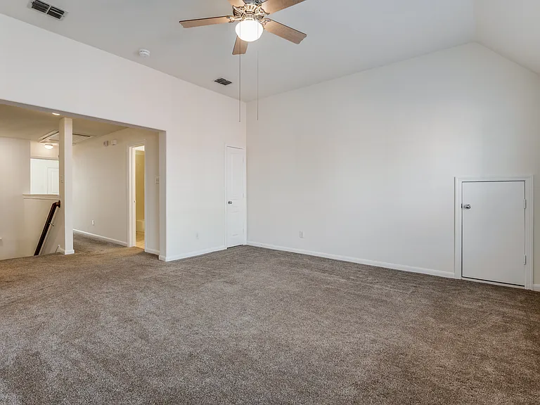 14575 Daneway Dr — Photo 28