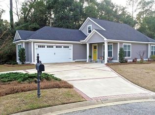 104 Garden View Ct, Thomasville, GA 31792