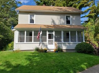 37 Gay St, Palmer, MA 01069