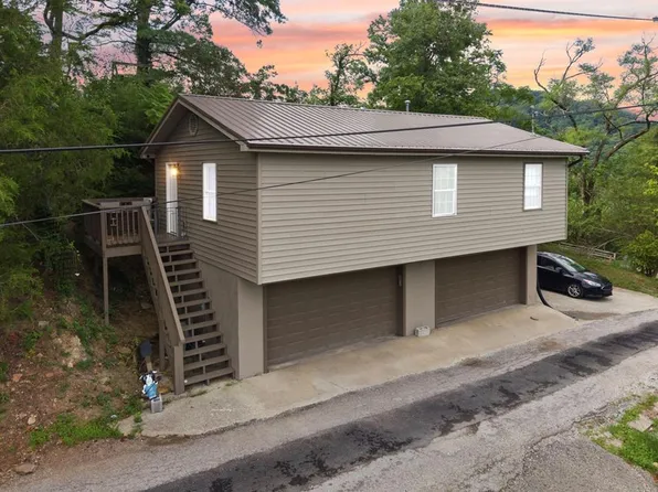 808 Pecan St, Hazard, KY 41701