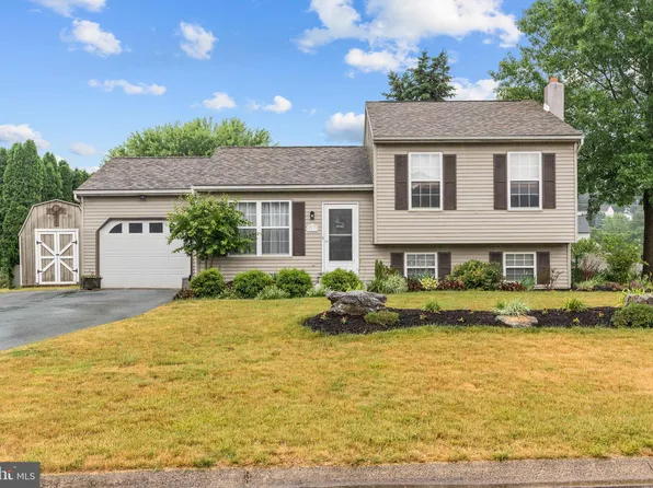 113 W Brookfield Dr #L-0171, Lebanon, PA 17046