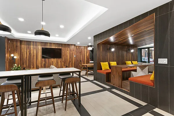 Rented by Zjama Realty Corp | media 13