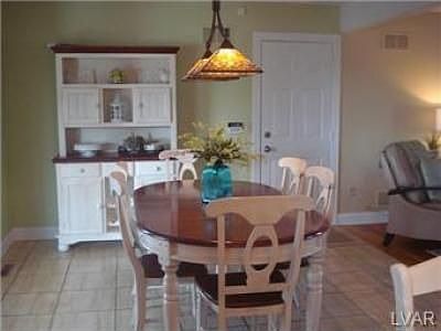 4th image of 4378 Bachman Dr