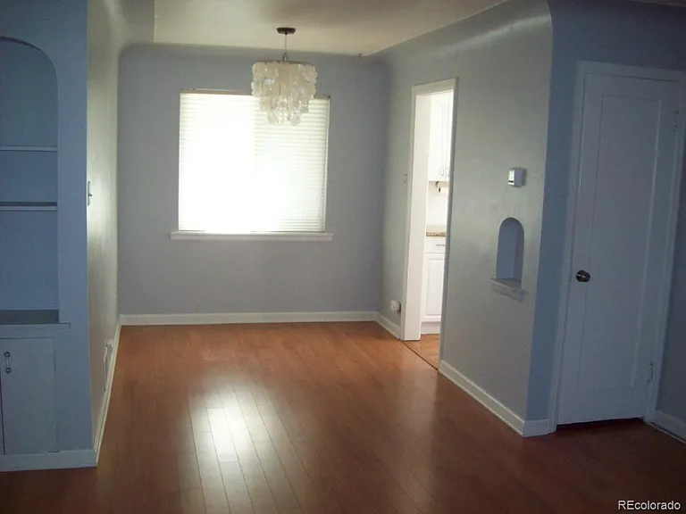 1200 S Harrison St — Photo 3