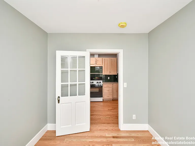 Princeton St — Photo 10