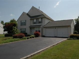 17 Alfred Dr, Bordentown, NJ 08505
