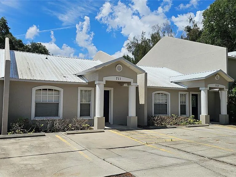 711 Lake Jessie Dr — Photo 15
