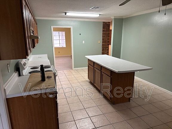 4th image of 19136 Pineville Rd