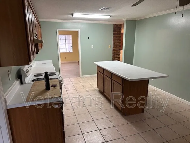 19136 Pineville Rd — Photo 4