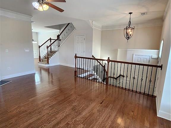 5th image of 2363 Millhaven St SE