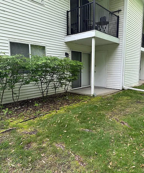42595 Plymouth Hollow Dr #19 — Photo 2