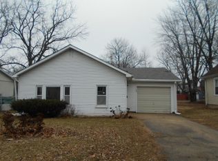 1108 Avenue L, Sterling, IL 61081