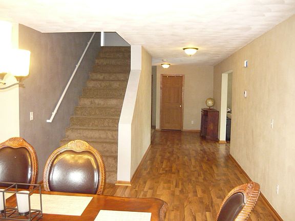 5th image of 3062 Stralow Ln