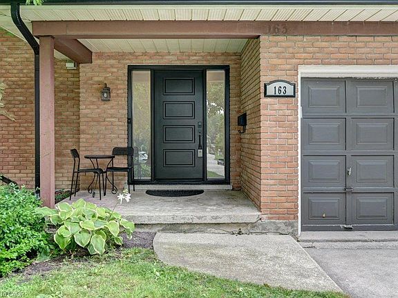 2nd image of 163 Chelford Cres