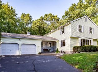 56 Stagecoach Rd, Burlington, CT 06013