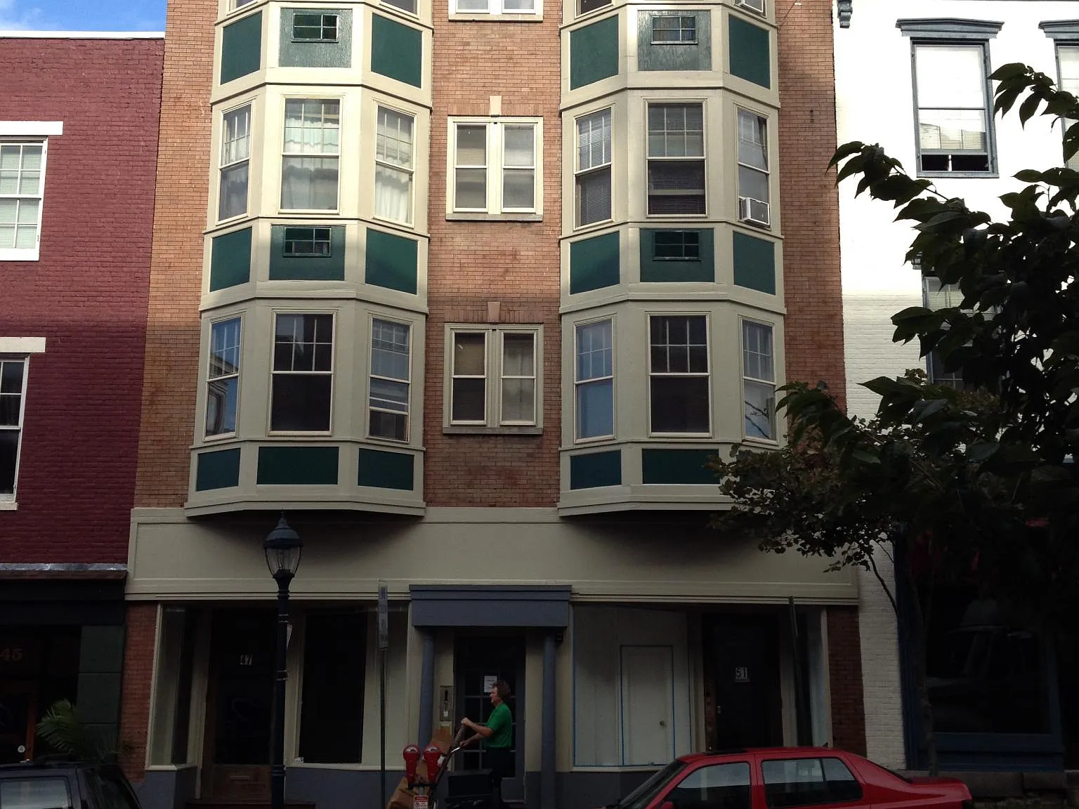 1 bed, 400 sqft, $850 — Photo 1