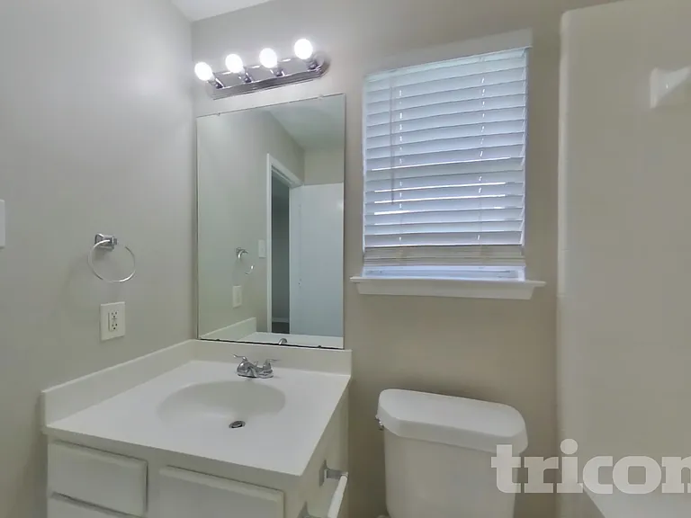 16507 Lazy Ridge Rd — Photo 9
