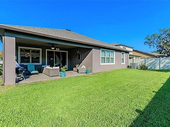 4th image of 10305 Scarlet Chase Dr
