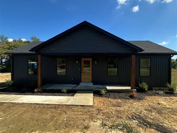 1194 Pea Ridge Rd, Scottsville, KY 42164