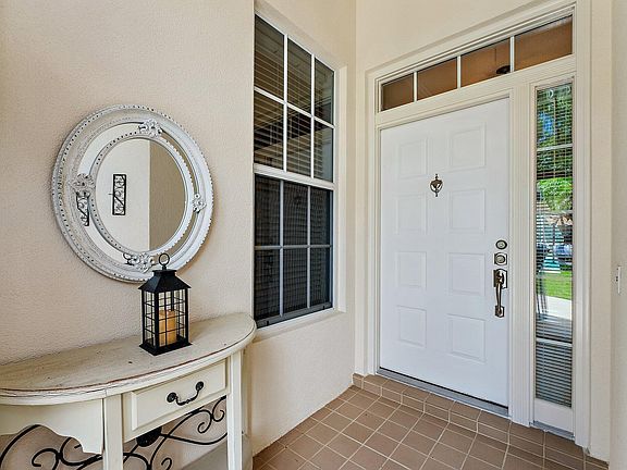 4th image of 8485 SE Palm Hammock Ln