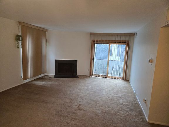 3rd image of 25 S Church Rd Unit 36