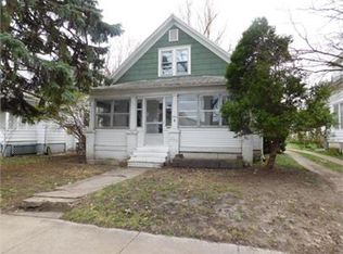 401 1/2 W Vine St, Champaign, IL 61820