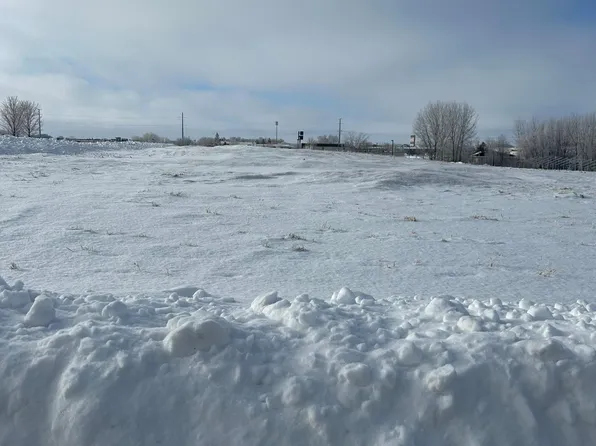 1121 Village Cir, Fergus Falls, MN 56537