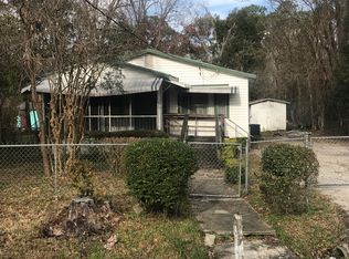 5779 Carver Cir, Jacksonville, FL 32208