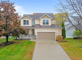 9125 Olive Ln N, Maple Grove, MN 55311