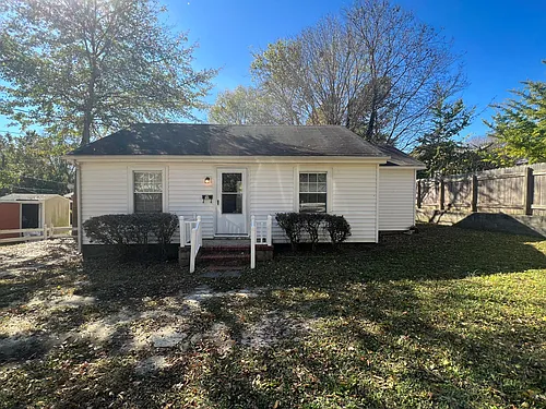 103 Clay St Photo 1