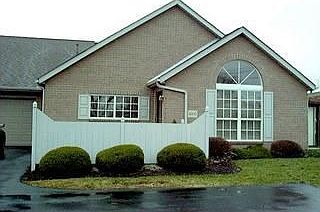 1st image of 4900 Meadow Run Dr