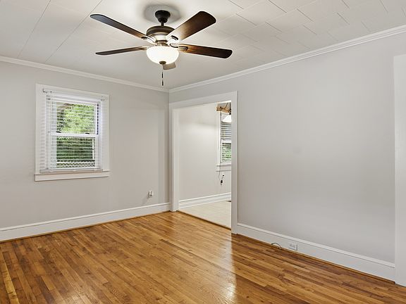 5th image of 7 Kimrey St