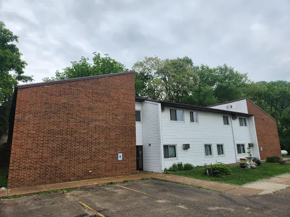Winneshiek Apartments, 255 Main St #4, De Soto, WI 54624