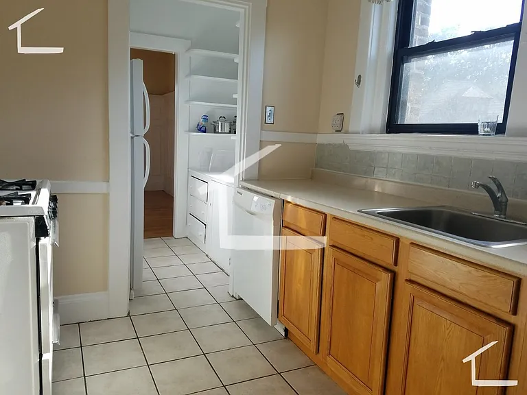 215 Chestnut Hill Ave #3C — Photo 13