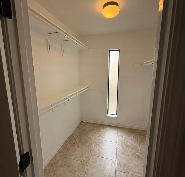 2704 Pinewood Dr — Photo 18