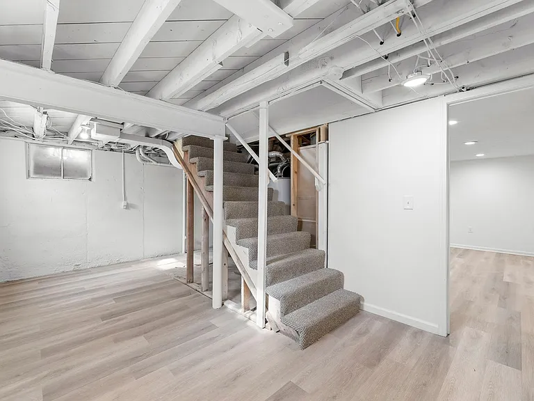 3906 Booth St — Photo 17