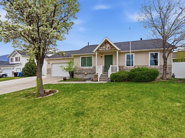 1216 E Loafer View Dr, Payson, UT 84651