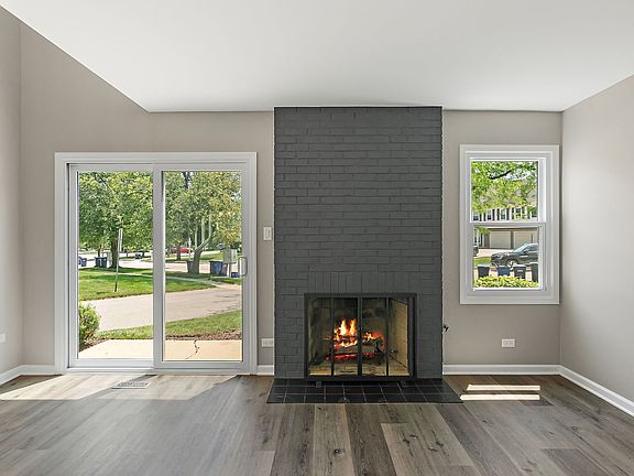 5th image of 2726 College Hill Cir #0