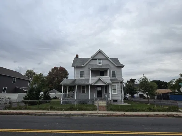 246 Walnut St, Springfield, MA 01105