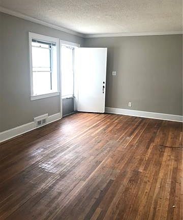 2nd image of 410 N Center St