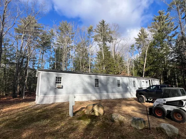222 Oak Hill Road, Lebanon, ME 04027