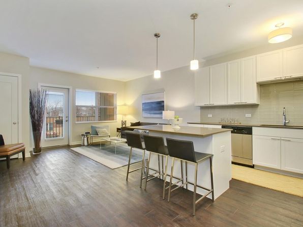 998 Church St UNIT 218