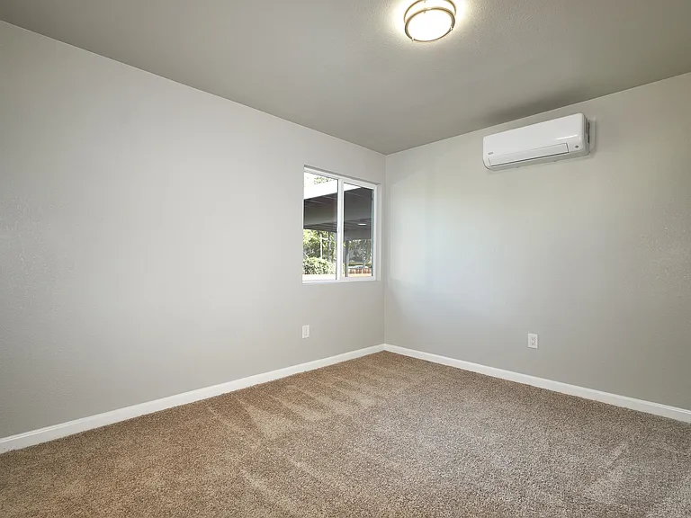 UNIT A32 bed1
