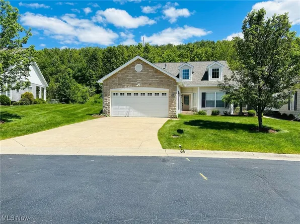 4282 Greenway Trail St NW, Massillon, OH 44647