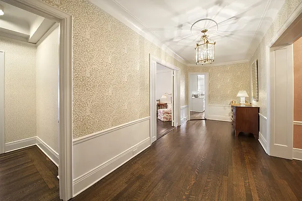 Sold by Stribling | media 4