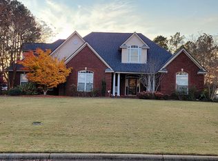 130 Dogwood Meadows Ln, Wetumpka, AL 36093