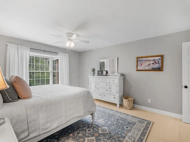133 E Park Shores Cir #4E — Photo 16