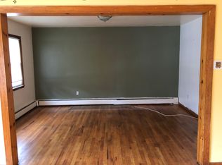 28 Elmwood Ter, Irvington, NJ 07111