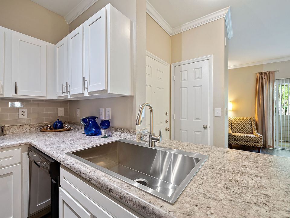 1st image of 1000 Stony Ct #7-1018