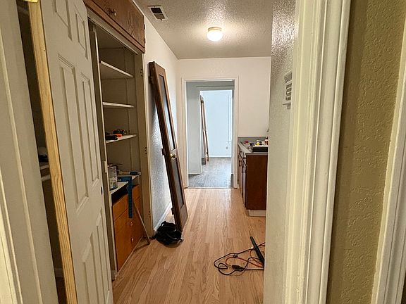 5th image of 1013 Vernal St